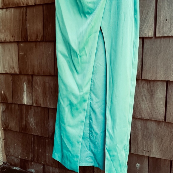Liv Foster Stretch Satin One Shoulder Maxi Gown Aqua Green Size 6 Asymmetrical - Picture 14 of 17